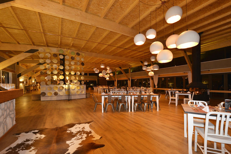 Kalahari Anib Lodge Intu Afrika Kalahari Game Reserve Exterior photo